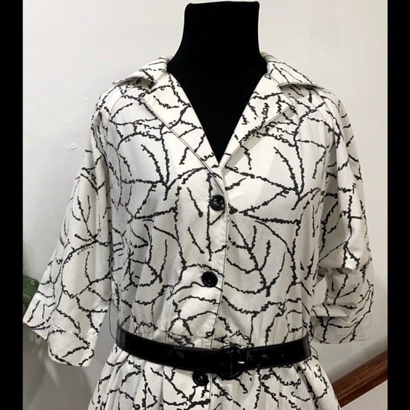 Black and White Vintage Dress - Picture 2 of 11